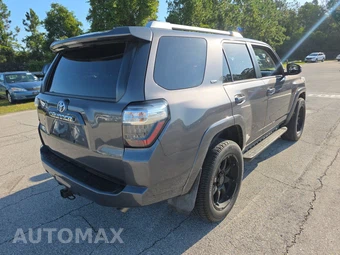 2015 Toyota 4Runner SR5 – miniatura 4