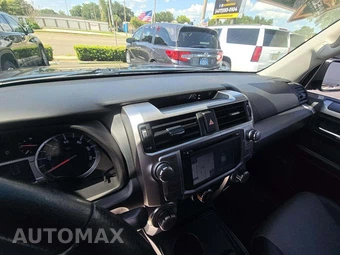 2015 Toyota 4Runner SR5 Premium – miniatura 10