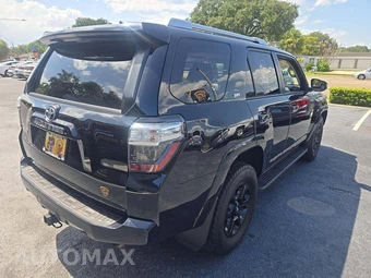 2015 Toyota 4Runner SR5 Premium – miniatura 3