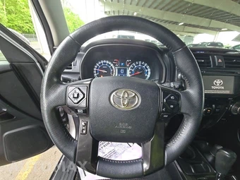 2015 Toyota 4Runner Trail - miniatura 10