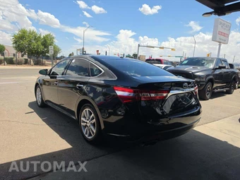 2015 Toyota Avalon XLE – miniatura 2