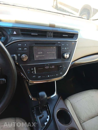 2015 Toyota Avalon XLE – miniatura 10