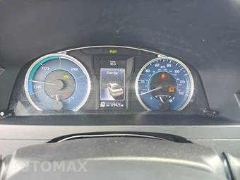 2015 Toyota Camry Hybrid LE - miniatura 12