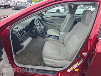 2015 Toyota Camry Hybrid LE - miniatura 7