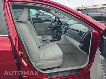 2015 Toyota Camry Hybrid LE - miniatura 8