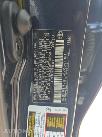 2015 Toyota Camry LE – miniatura 5