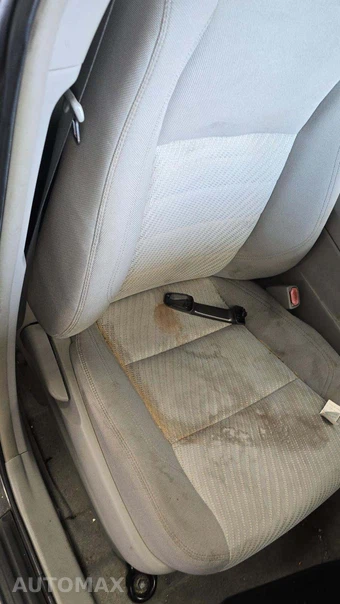 2015 Toyota Camry LE - miniatura 26