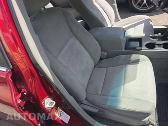 2015 Toyota Camry LE – miniatura 18