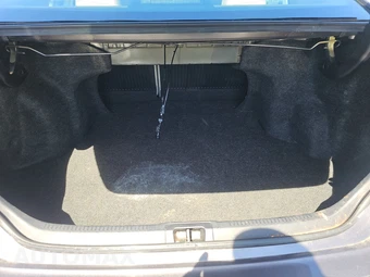 2015 Toyota Camry LE - miniatura 16