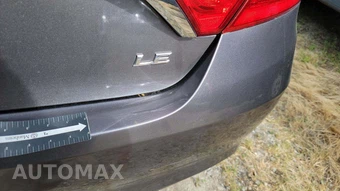 2015 Toyota Camry LE - miniatura 29