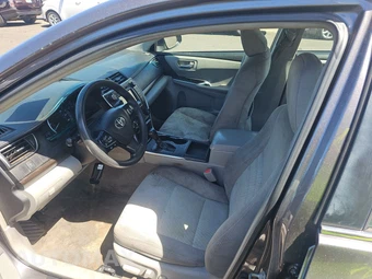 2015 Toyota Camry LE - miniatura 7