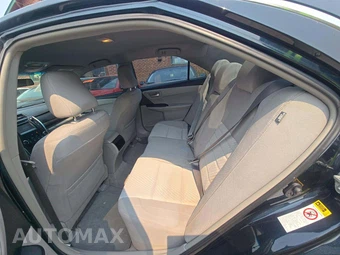 2015 Toyota Camry LE - miniatura 13