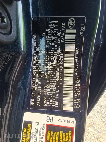2015 Toyota Camry LE - miniatura 5