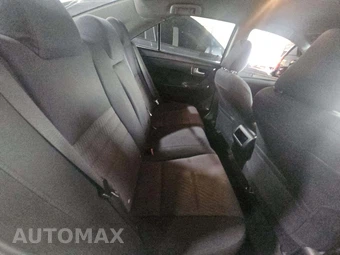 2015 Toyota Camry LE - miniatura 15