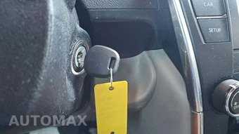 2015 Toyota Camry LE – miniatura 21