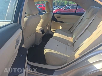 2015 Toyota Camry LE – miniatura 13