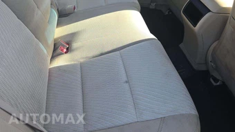 2015 Toyota Camry LE – miniatura 21