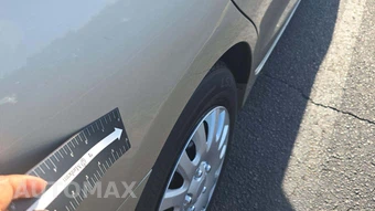 2015 Toyota Camry LE – miniatura 35