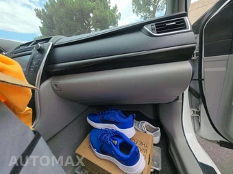 2015 Toyota Camry LE - miniatura 19