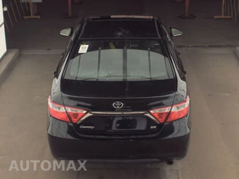 2015 Toyota Camry SE - miniatura 10