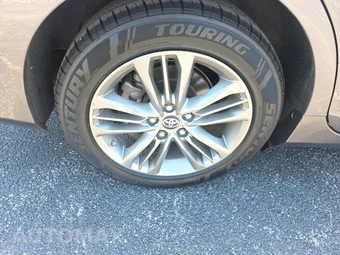 2015 Toyota Camry SE - miniatura 10