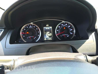 2015 Toyota Camry SE - miniatura 9