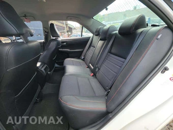 2015 Toyota Camry SE - miniatura 13