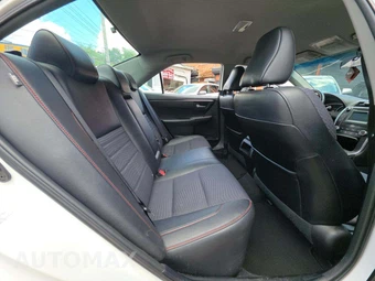 2015 Toyota Camry SE - miniatura 16