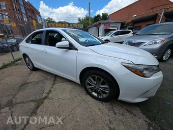 2015 Toyota Camry SE - miniatura 4