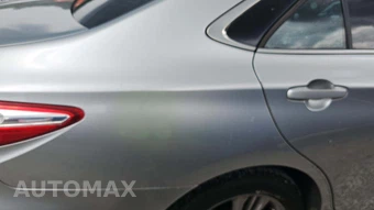 2015 Toyota Camry SE – miniatura 25