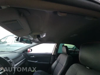 2015 Toyota Camry SE – miniatura 17