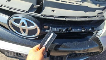 2015 Toyota Camry SE – miniatura 35