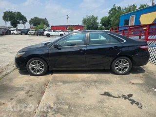 2015 Toyota Camry SE - miniatura 4