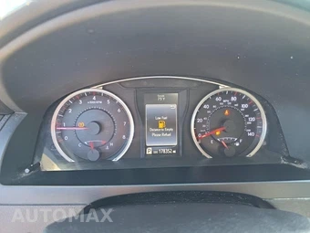 2015 Toyota Camry SE - miniatura 15