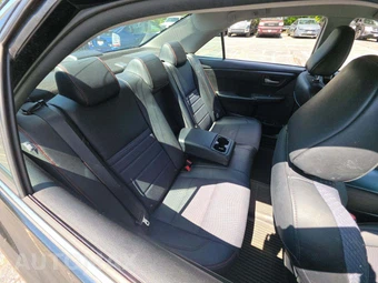 2015 Toyota Camry SE – miniatura 16