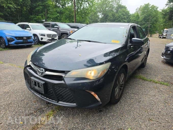 2015 Toyota Camry SE