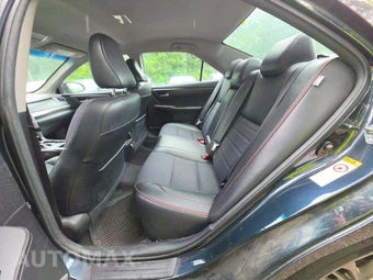 2015 Toyota Camry SE – miniatura 13