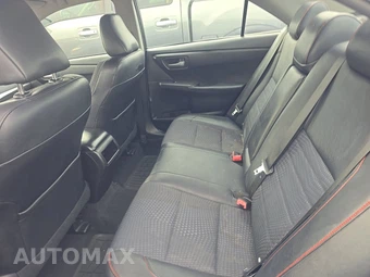 2015 Toyota Camry SE - miniatura 13