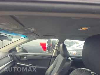 2015 Toyota Camry SE - miniatura 18
