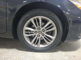 2015 Toyota Camry SE - miniatura 19