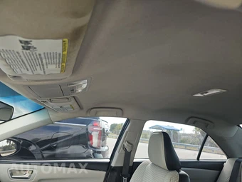 2015 Toyota Camry SE - miniatura 17