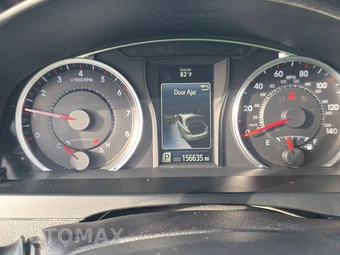 2015 Toyota Camry SE – miniatura 12