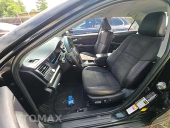 2015 Toyota Camry SE – miniatura 6