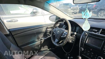 2015 Toyota Camry SE – miniatura 21