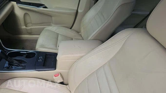 2015 Toyota Camry XLE – miniatura 26