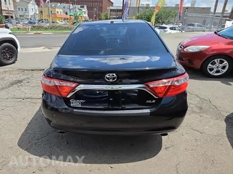2015 Toyota Camry XLE - miniatura 5