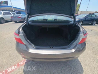 2015 Toyota Camry XSE - miniatura 14