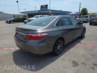 2015 Toyota Camry XSE - miniatura 3