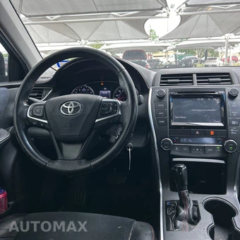 2015 Toyota Camry XSE - miniatura 11
