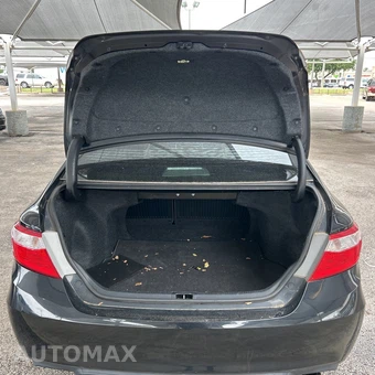 2015 Toyota Camry XSE - miniatura 14
